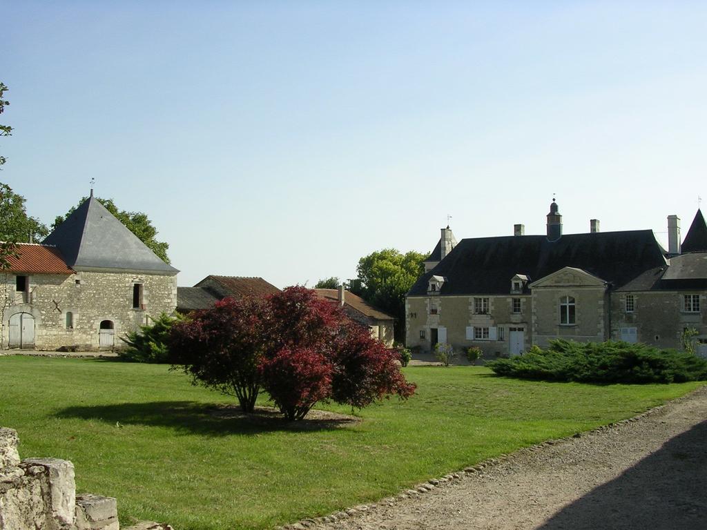 Bed and Breakfast Chateau De La Noblaye Lemere Екстер'єр фото